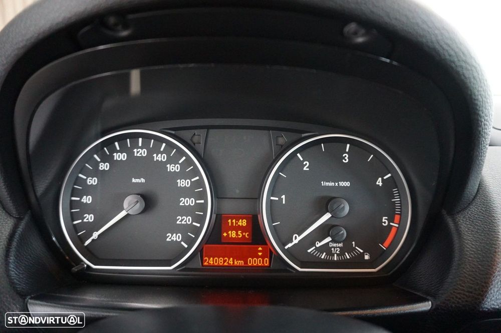 BMW 118 d Line Sport - 18