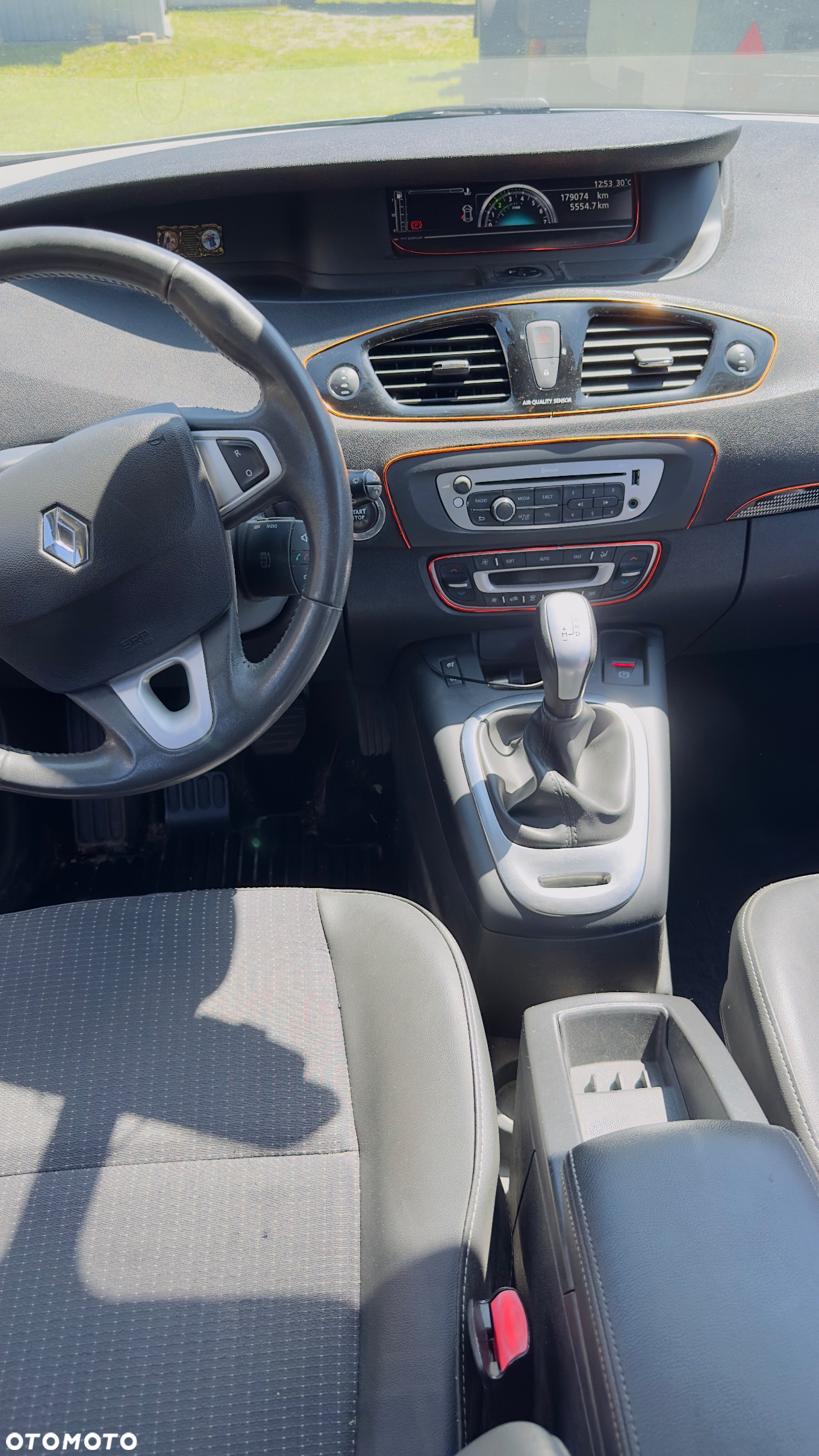 Renault Scenic 2.0 16V Privilege X-Tronic CVT - 14
