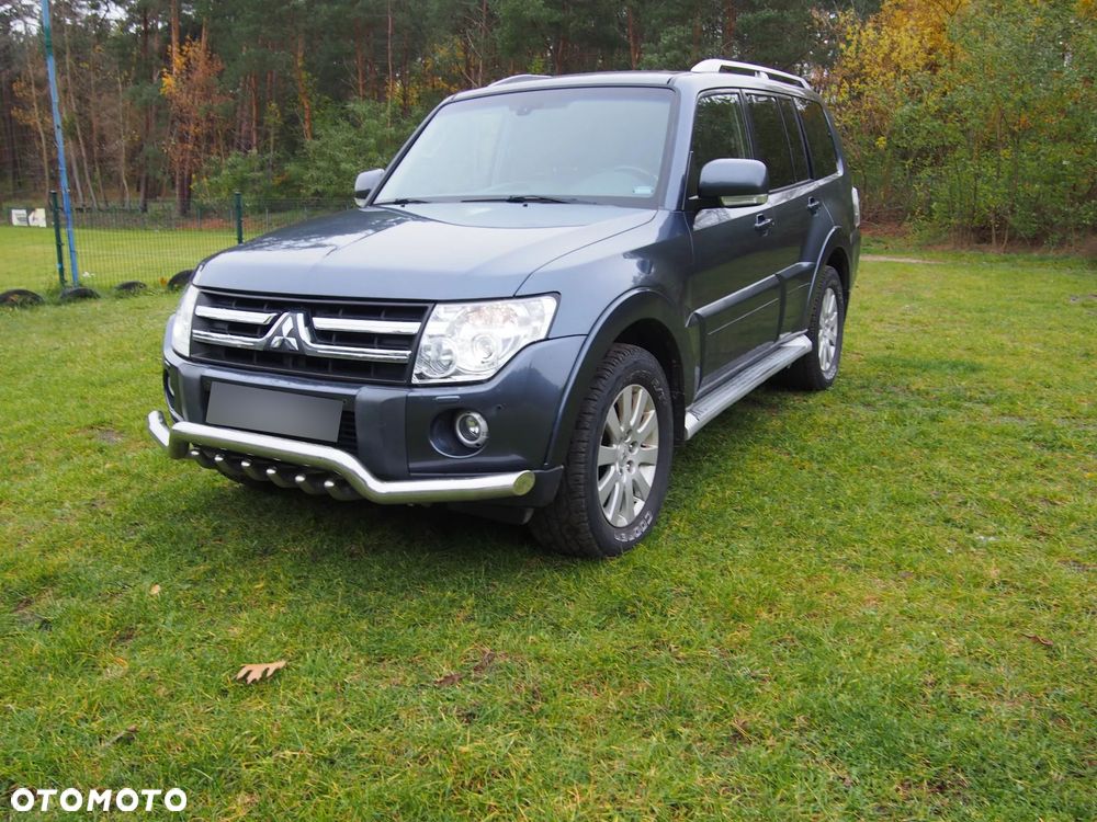 Mitsubishi Pajero 3.2 DI-D Automatik Intense - 2