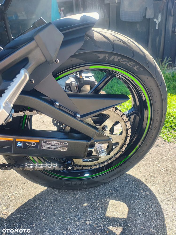Kawasaki Versys 650 - 11