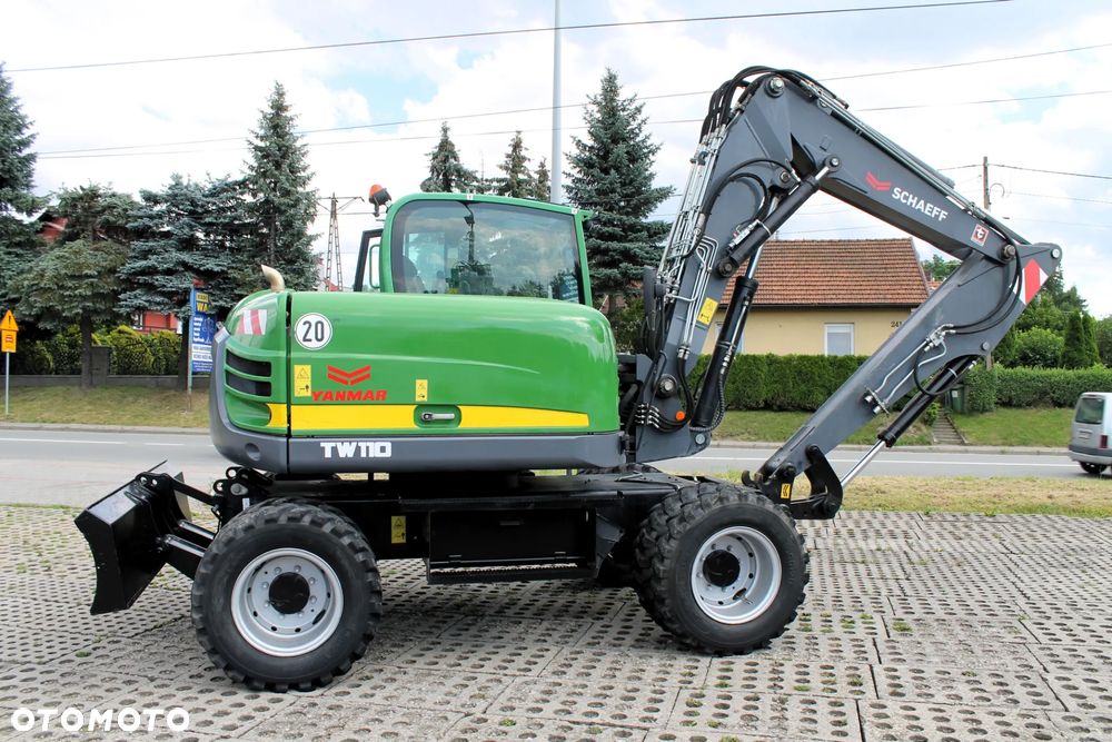 Schaeff TW110 koparka kołowa 4x4 - 7
