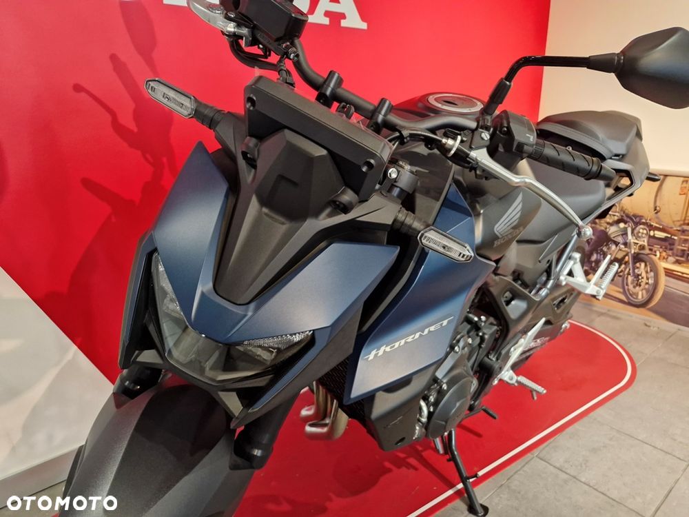 Honda CB - 3