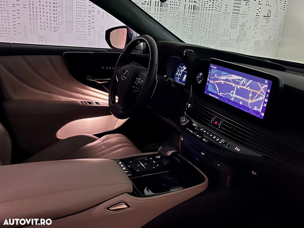 Lexus Seria LS - 12