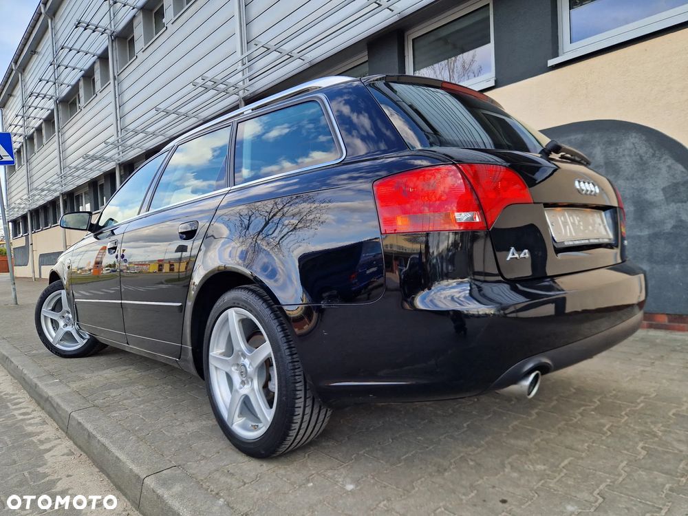 Audi A4 Avant - 23
