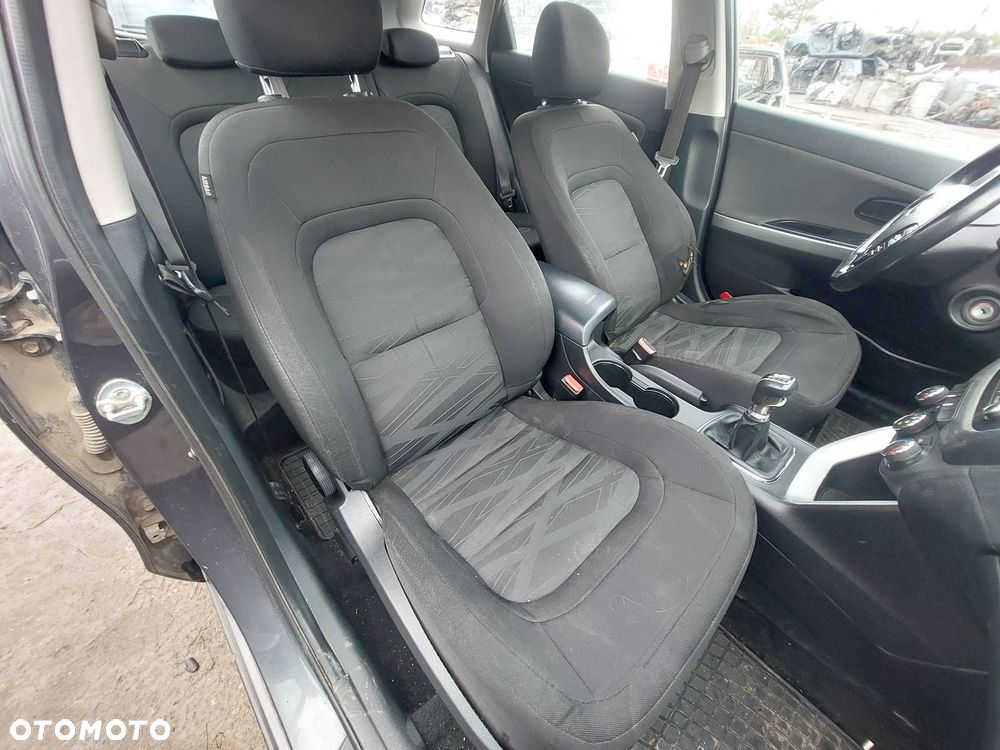 FOTELE KOMPLET LEWY PRAWY KANAPA TYŁ + BOCZKI KIA CEED II - 2