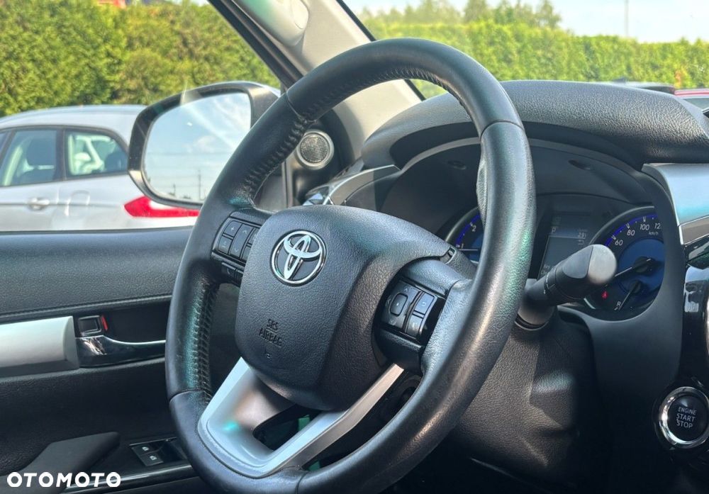 Toyota Hilux - 9