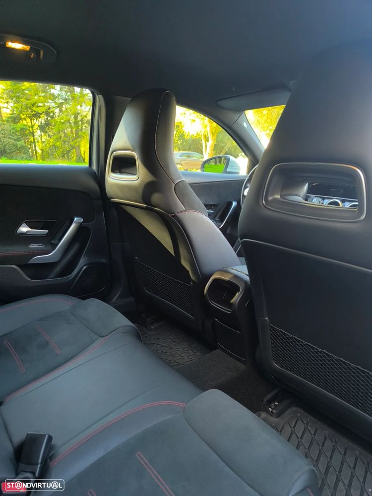 Mercedes-Benz A 160 AMG Line - 18