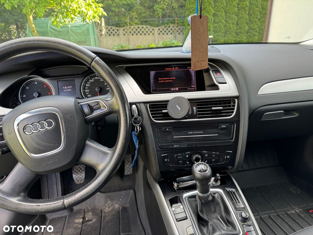 Audi A4 Limousine 2.0 TDI DPF Ambition - 11