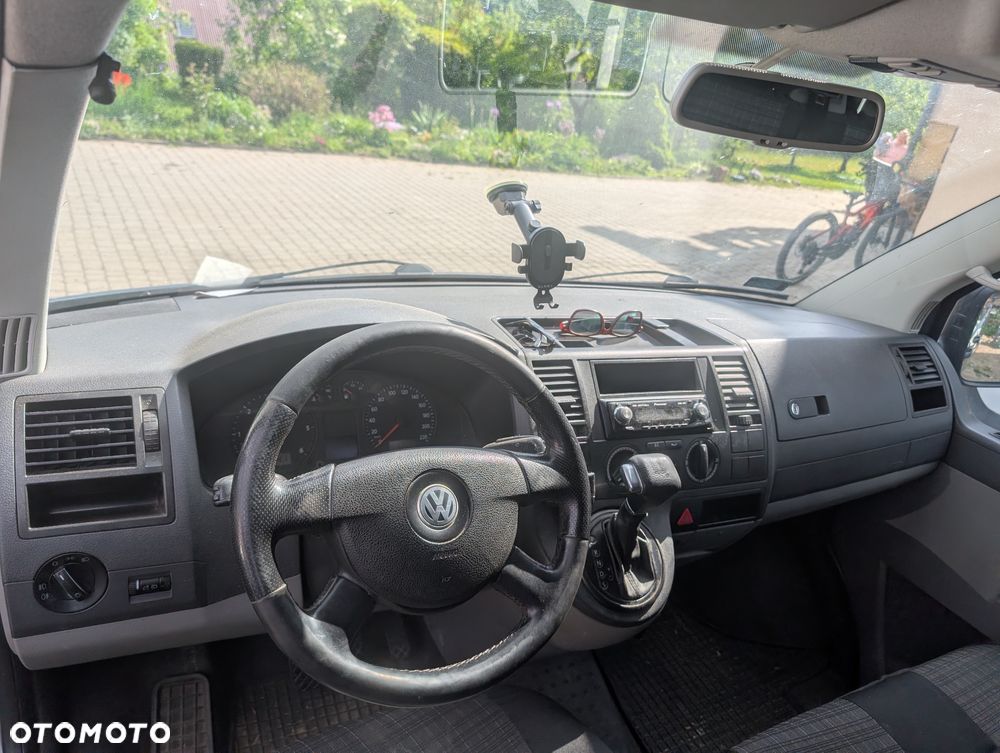 Volkswagen Transporter Caravelle Kurz (7.Si.) Autm - 6