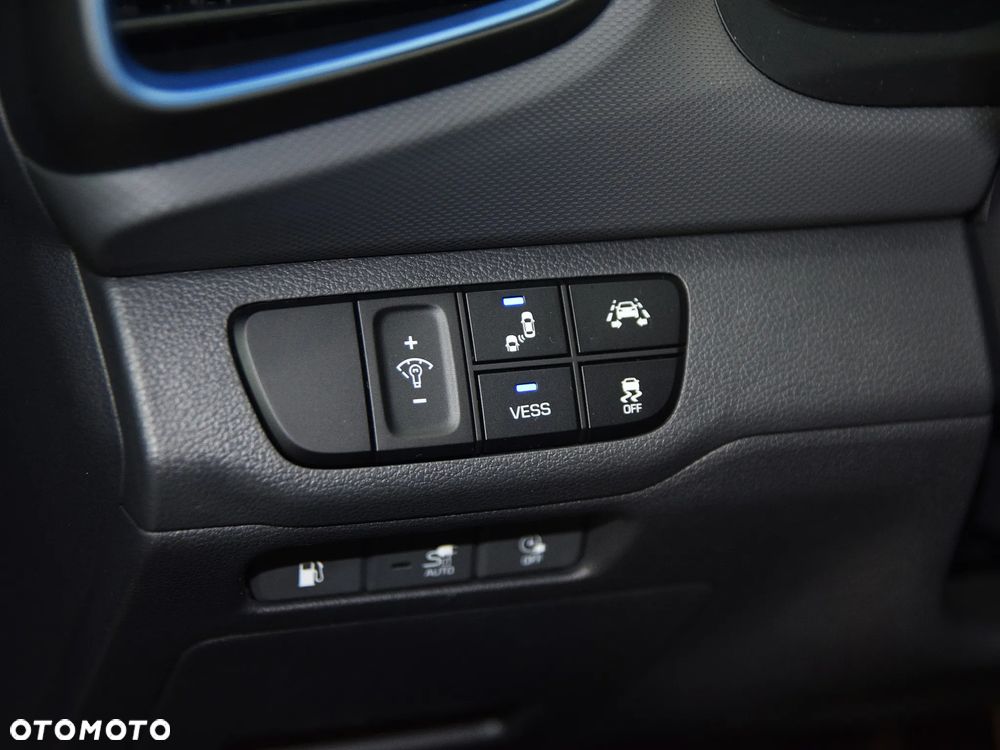Hyundai IONIQ 1.6 GDI Style - 22