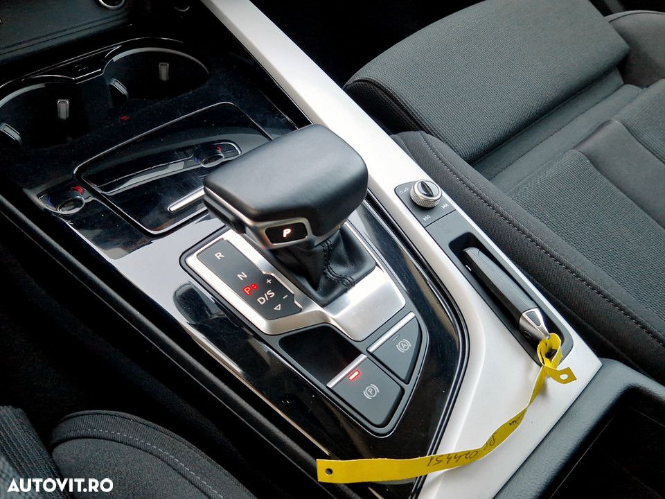Audi A4 Limuzina 35 TDI S tronic MHEV Advanced - 19