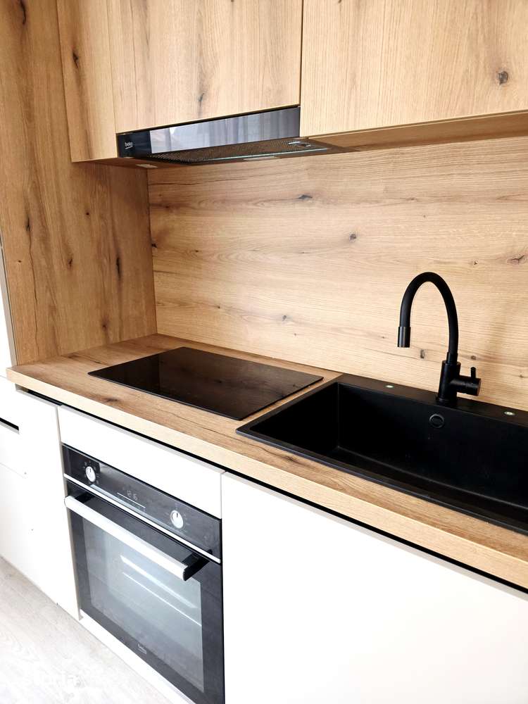 Apartament 2c mobilat + utilat, et 2/3 — fotografia 3