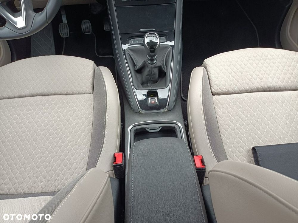 Opel Grandland X - 21