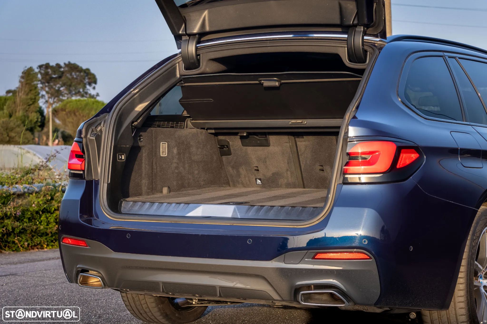 BMW 530 e Pack Desportivo M - 10