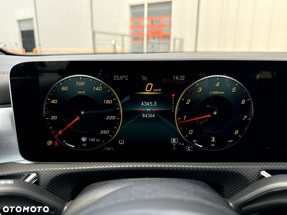 Mercedes-Benz CLA 200 mHEV AMG Line 7G-DCT - 27