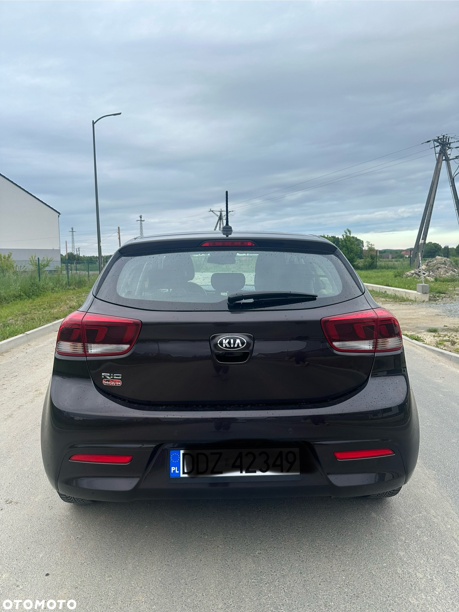 Kia Rio - 5