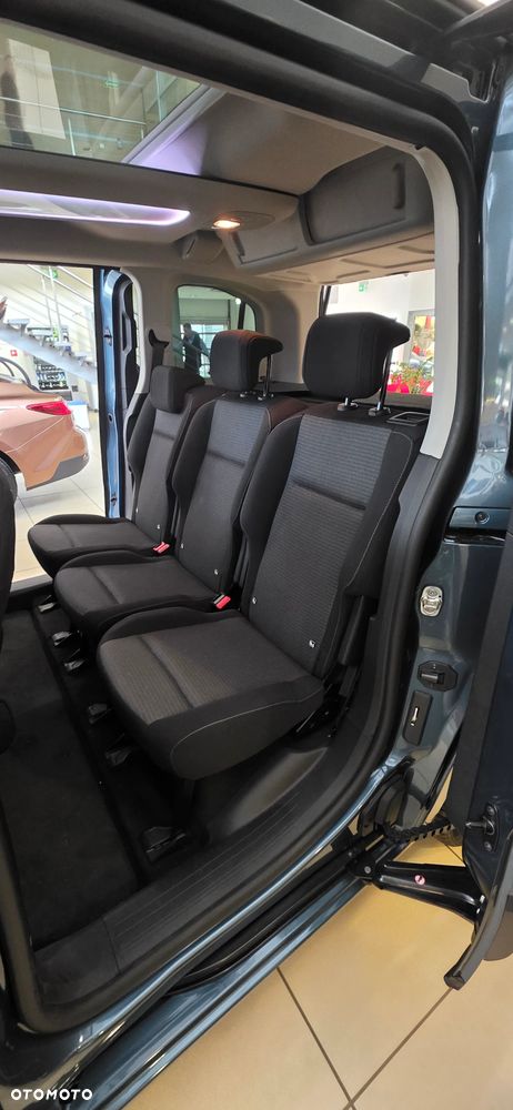 Toyota Proace City - 7