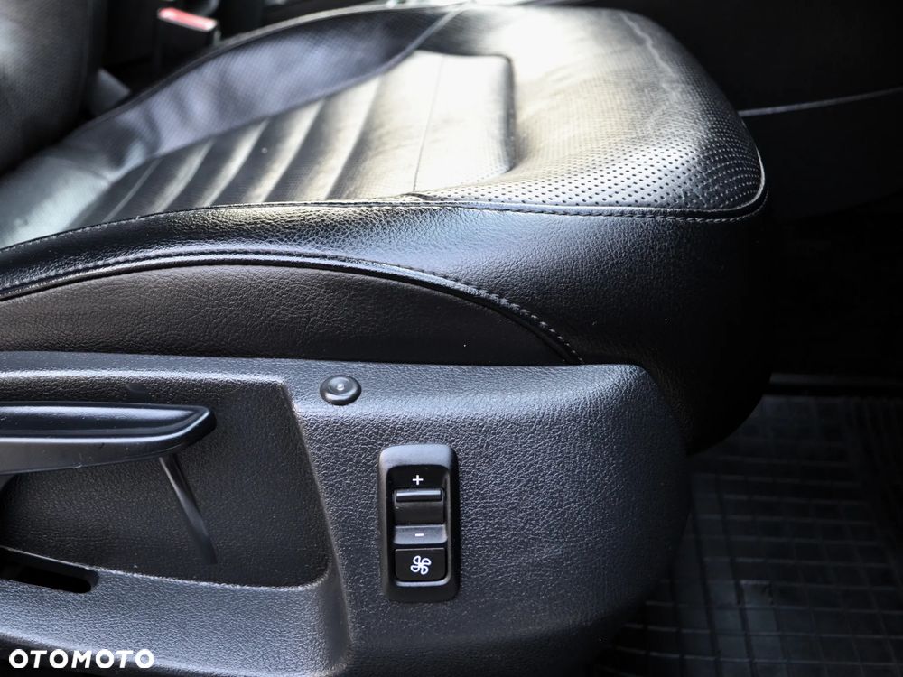 Volkswagen Passat 2.0 TDI DPF Highline DSG - 21