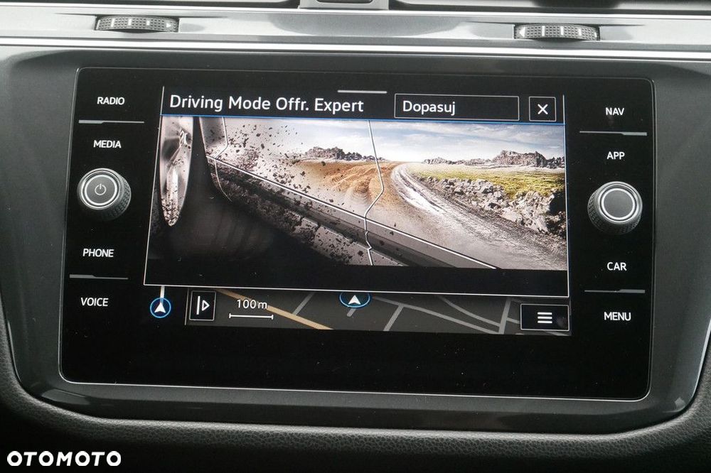 Volkswagen Tiguan 2.0 TSI 4Mot Elegance DSG - 29