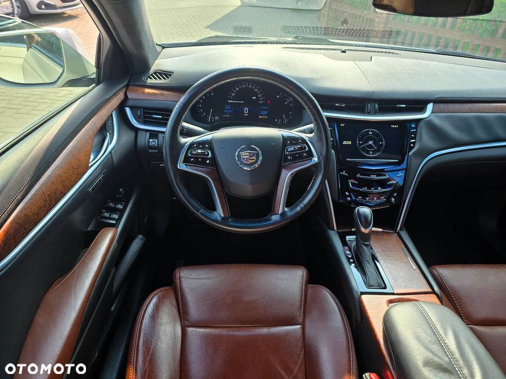 Cadillac XTS - 7