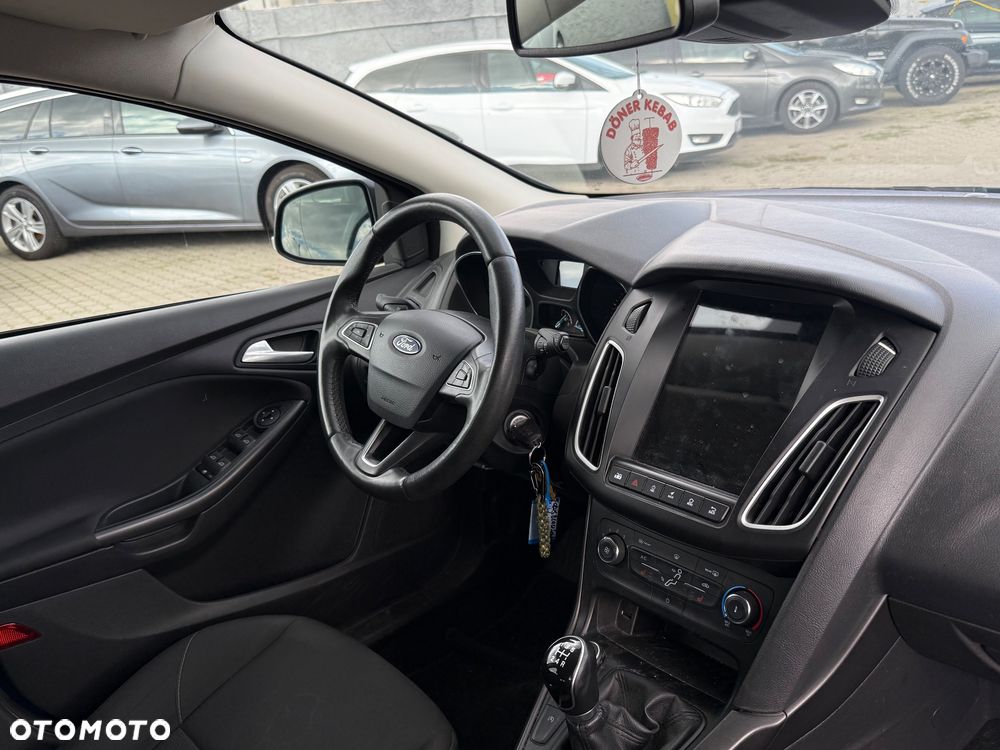 Ford Focus 1.0 EcoBoost Titanium - 14