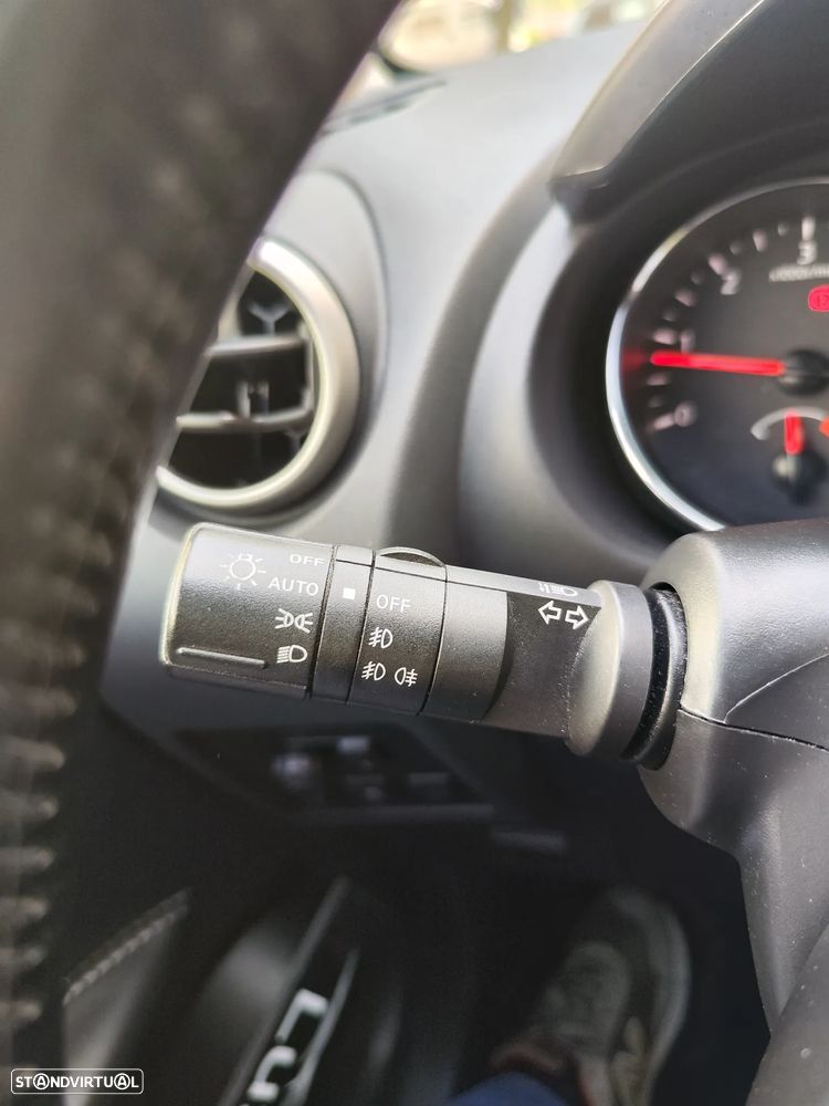 Nissan Qashqai 1.6 dCi Tekna Premium - 30