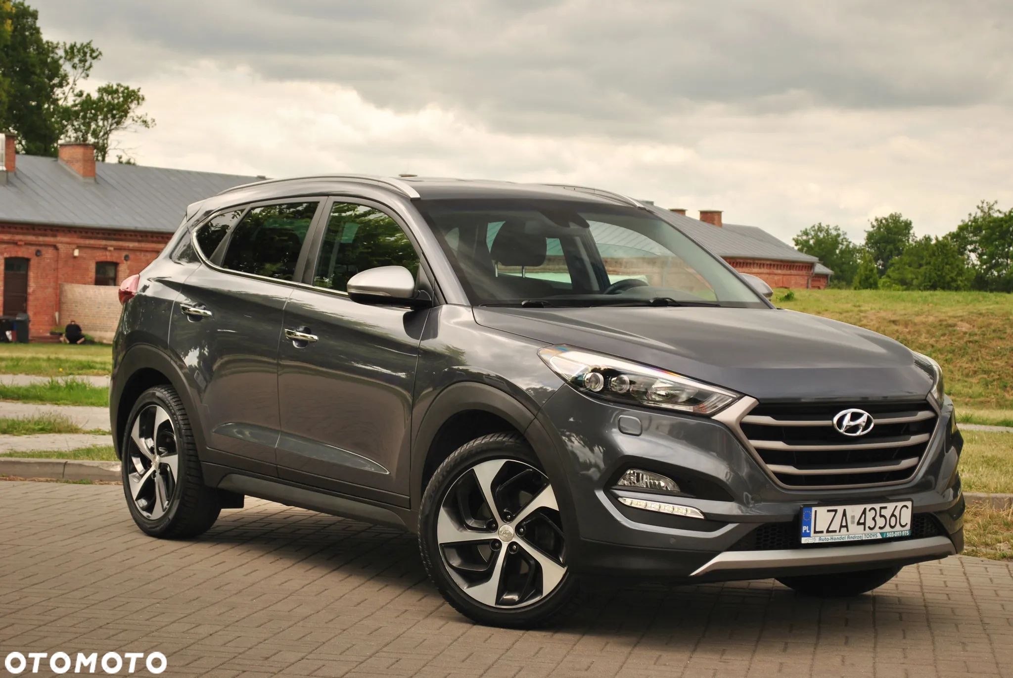 Hyundai Tucson blue 1.7 CRDi 2WD DCT Advantage - 1