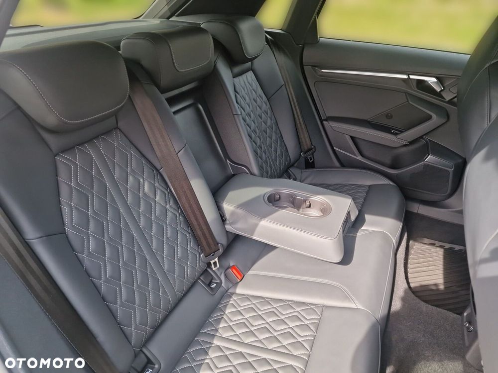 Audi S3 Sportback TFSI Quattro S tronic - 13