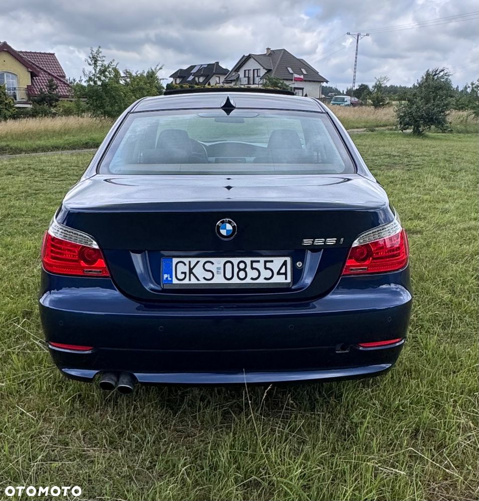BMW Seria 5 525i - 7