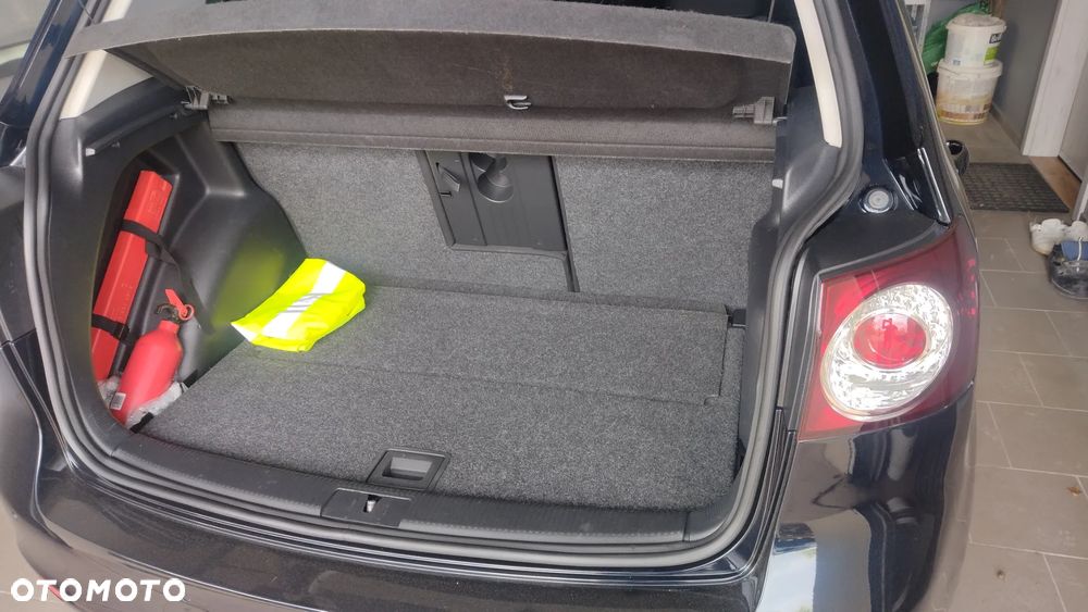 Volkswagen Golf Plus - 15