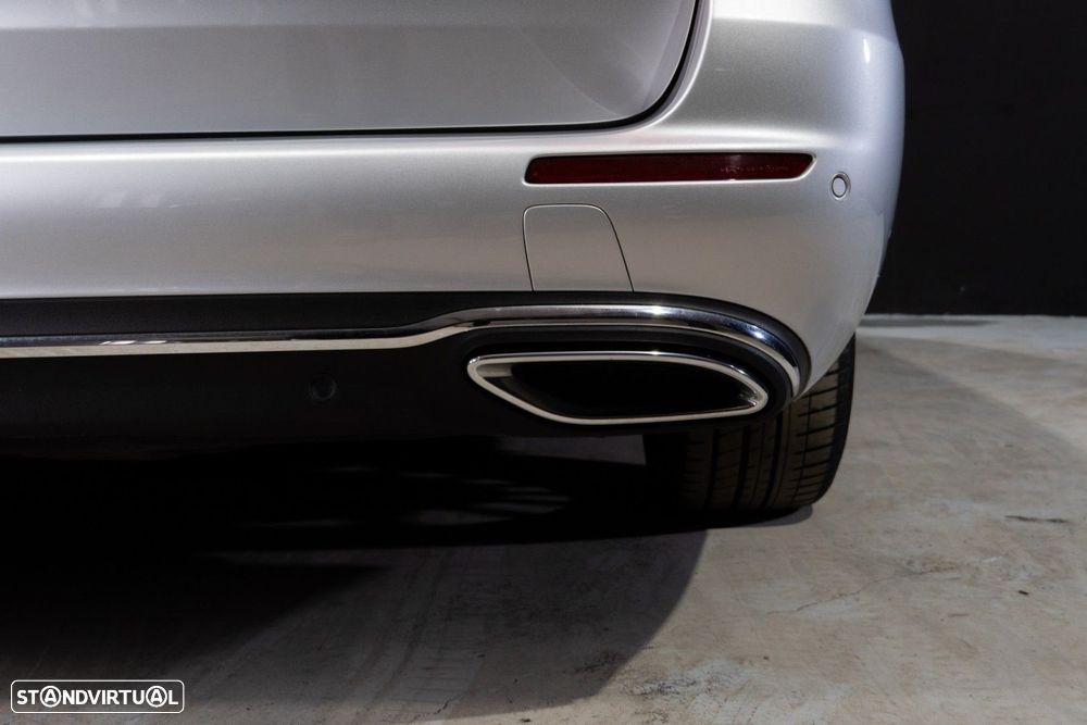 Mercedes-Benz E 220 d Avantgarde - 55