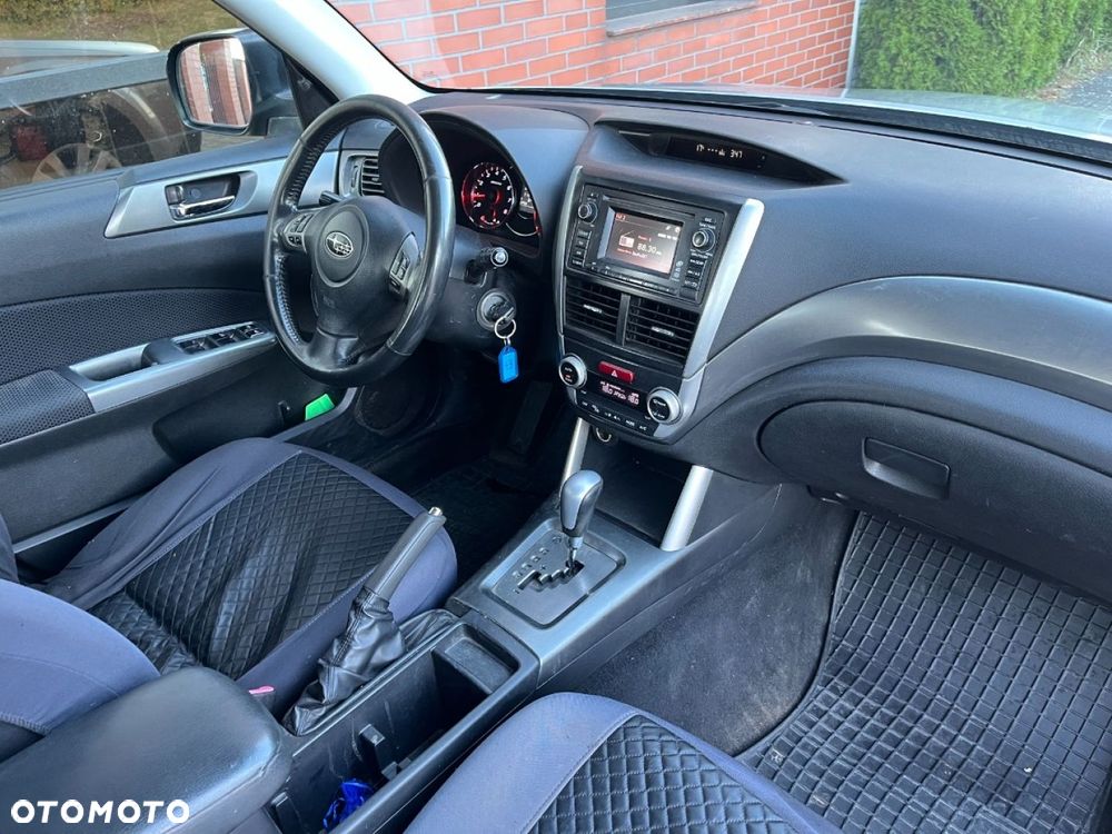 Subaru Forester 2.0i Comfort Lineartronic - 7