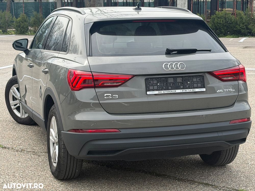 Audi Q3 45 TFSIe ack S tronic - 12