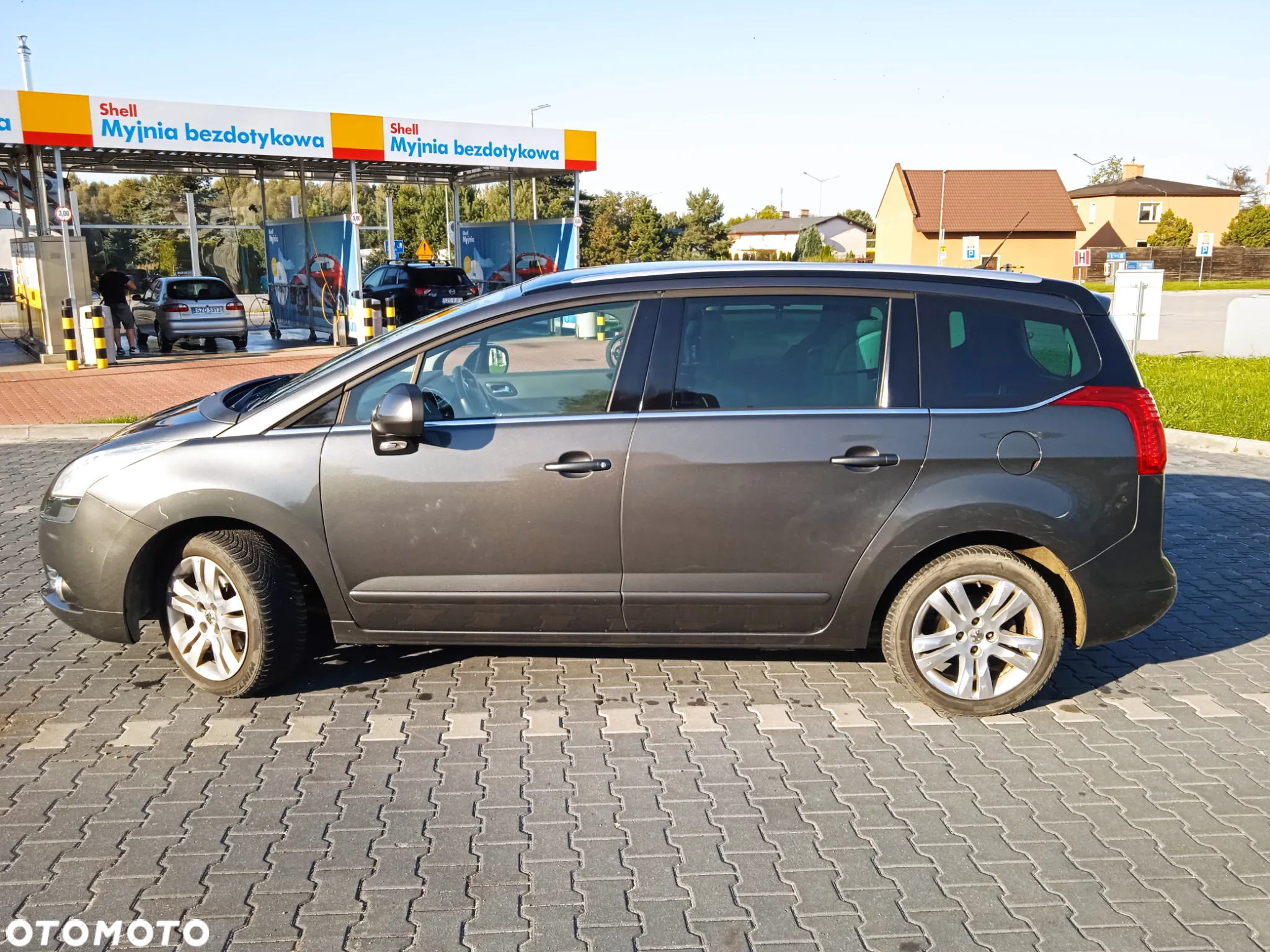 Peugeot 5008 1.6 THP Allure 7os - 8