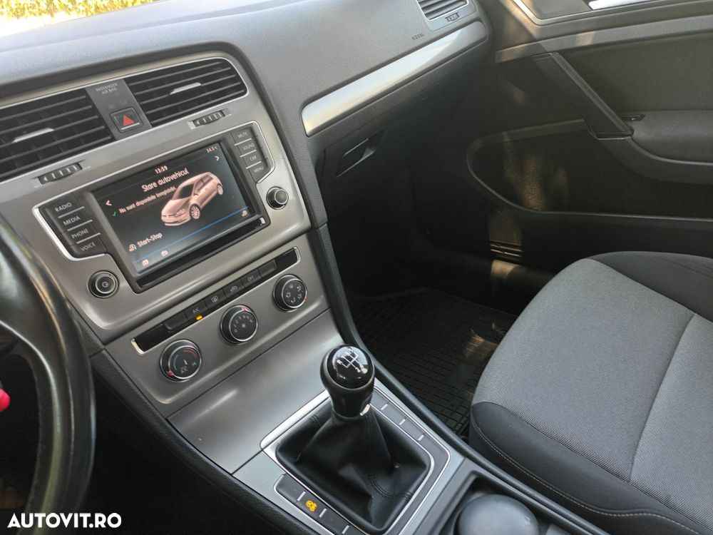 Volkswagen Golf 1.6 TDI BMT Comfortline - 8