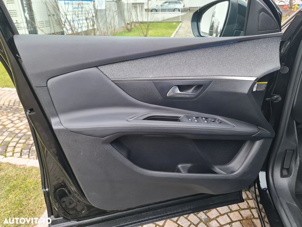 Peugeot 3008 BlueHDi 130 Stop & Start Allure Pack - 11