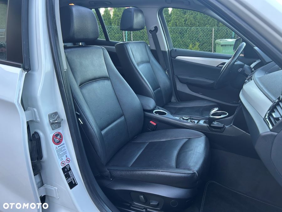 BMW X1 xDrive20d Sport Line - 19