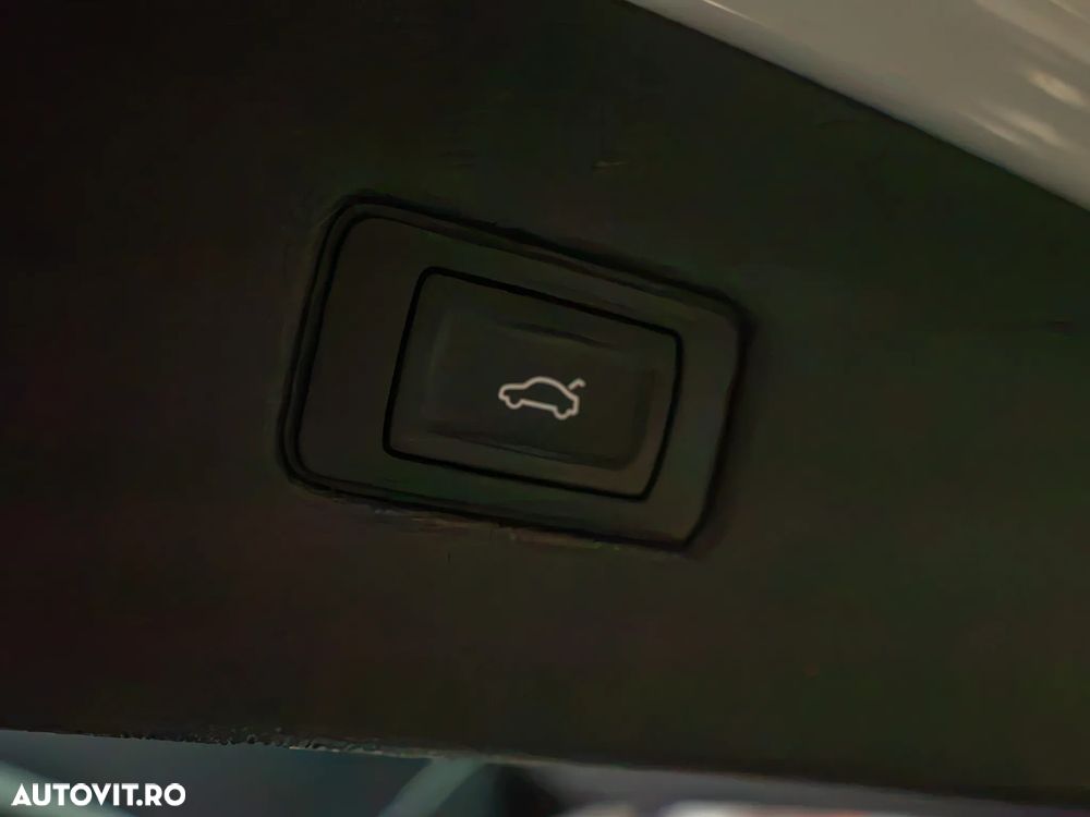 Audi Q7 - 40