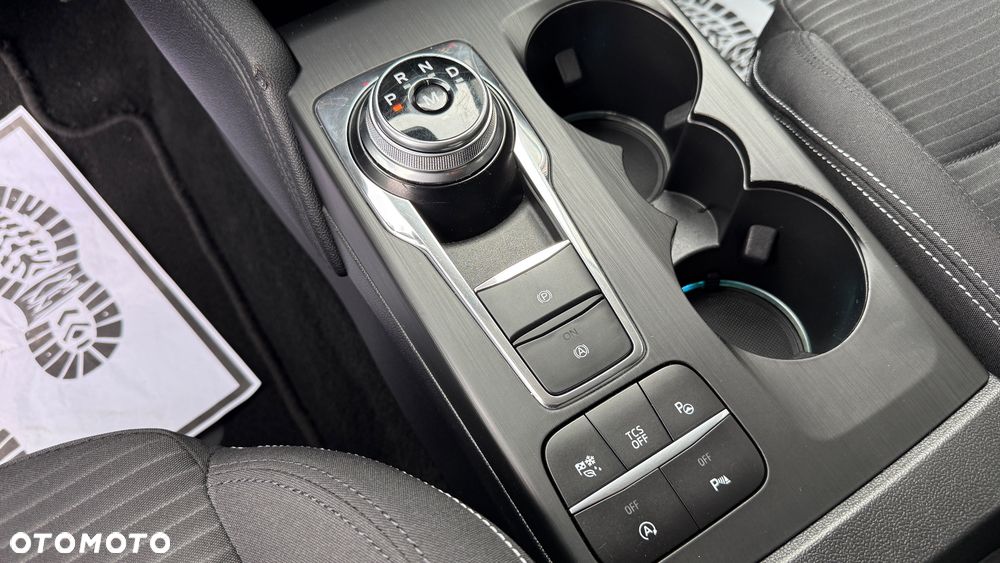 Ford Focus 2.0 EcoBlue STart-Stopp-System TITANIUM - 32