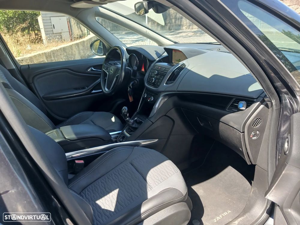 Opel Zafira 1.6 CDTi Executive - 14