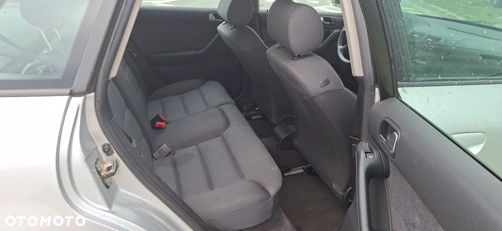 Audi A3 Sportback 1.6 Ambition - 8