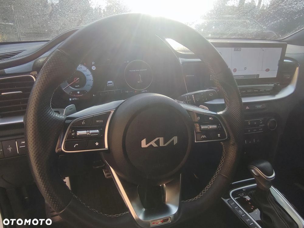 Kia Ceed 1.5 T-GDI GT-Line DCT - 16