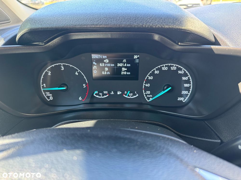 Ford Transit Connect - 9