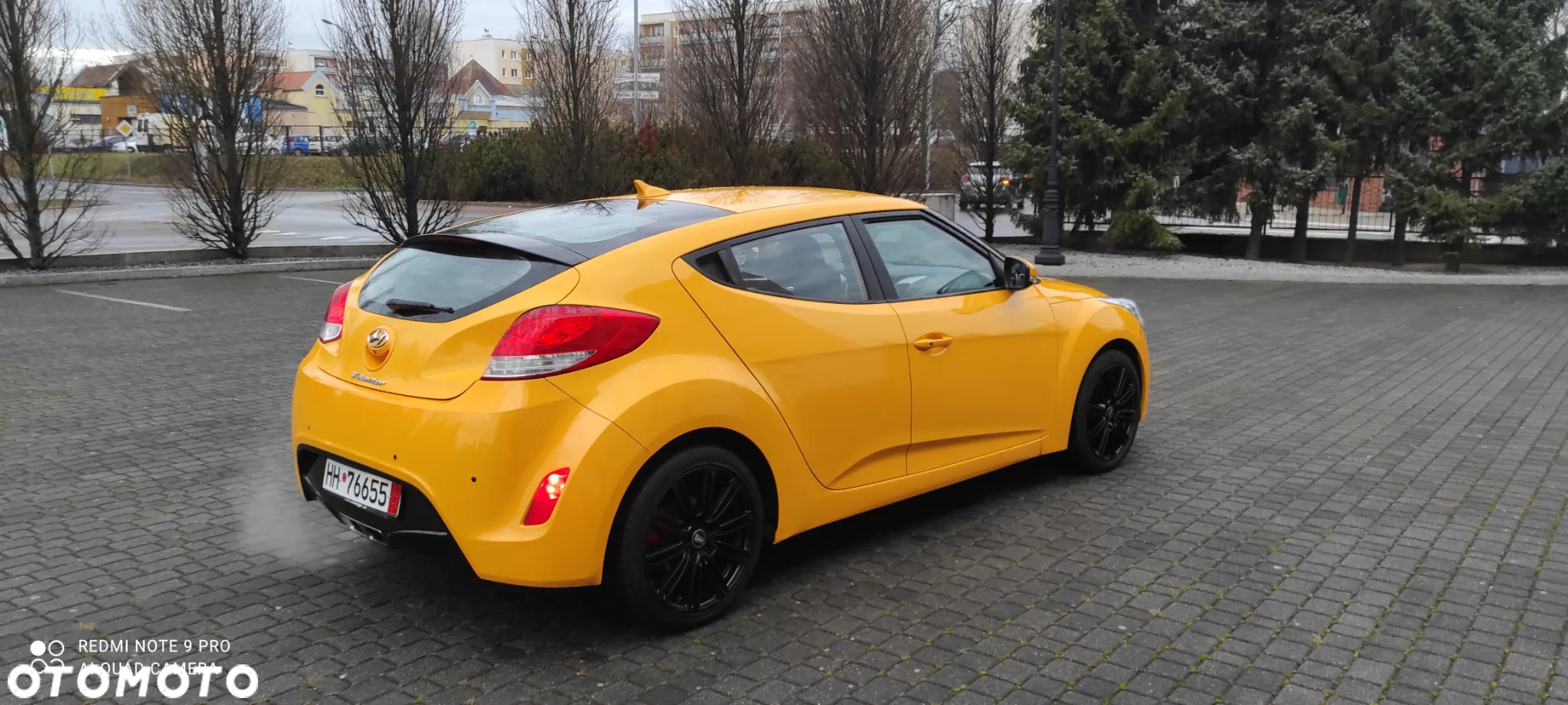Hyundai Veloster 1.6 GDI Comfort - 35