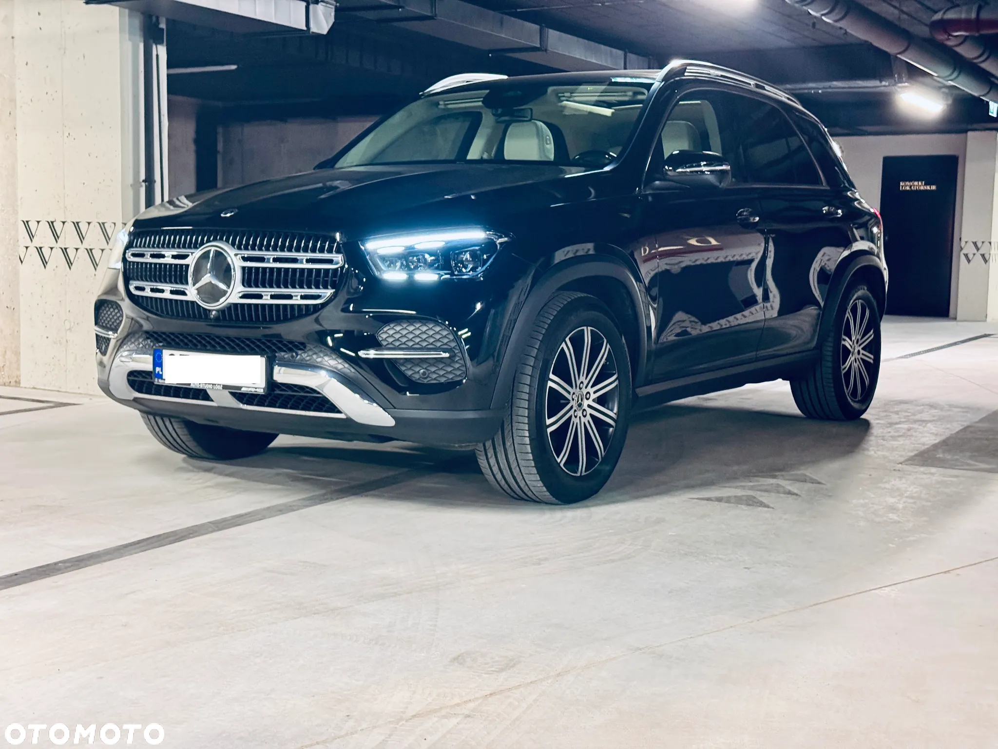 Mercedes-Benz GLE - 16
