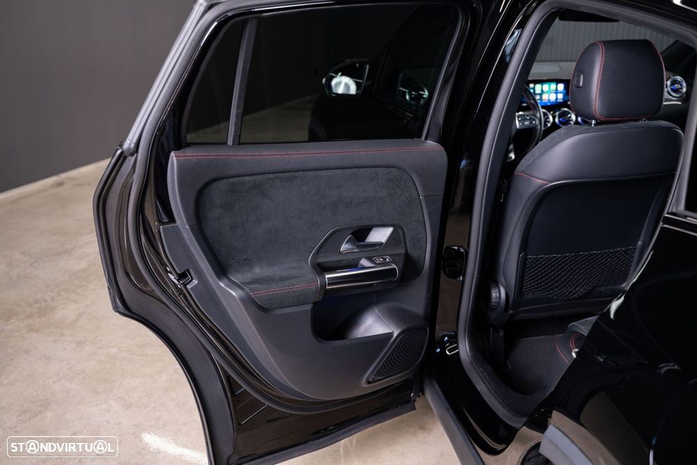 Mercedes-Benz GLA 250 e 8G-DCT - 42