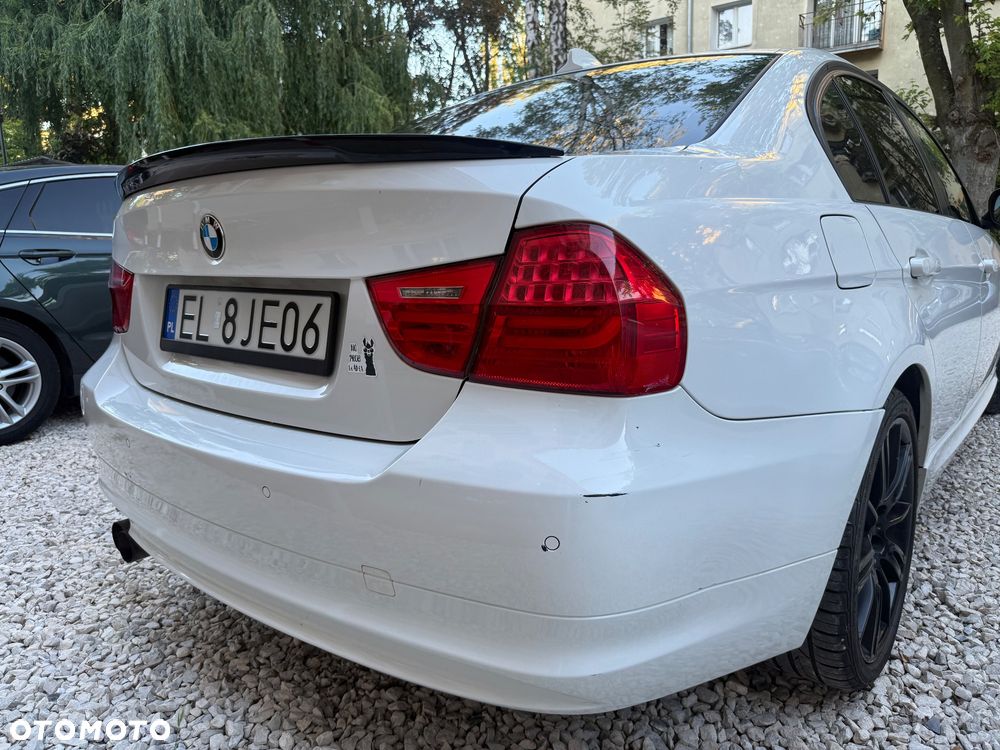 BMW Seria 3 318i - 13
