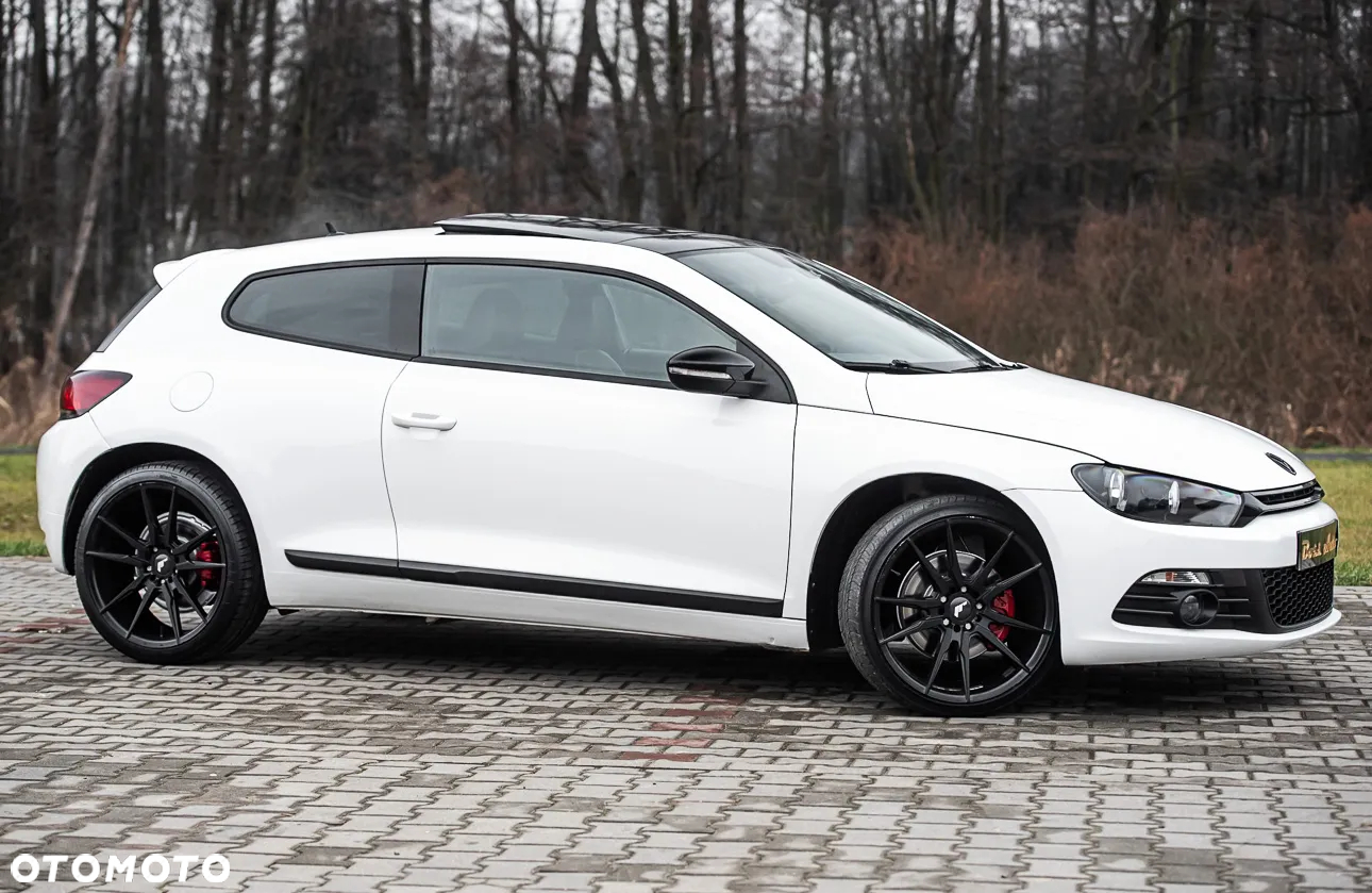 Volkswagen Scirocco 1.4 TSI R-Style DSG - 3