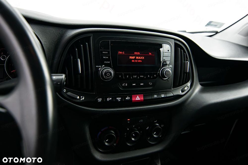 Fiat Doblo Cargo/Van - 25
