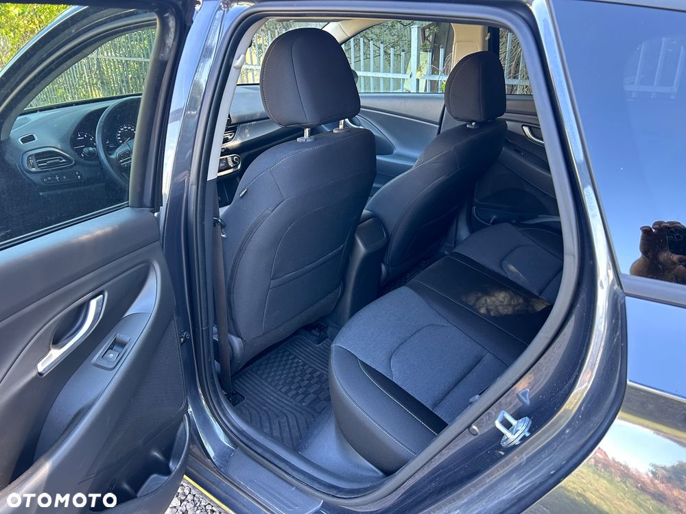 Hyundai i30 1.0 T-GDI Premium - 9